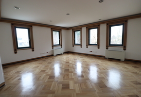 Budapest III. district on 1279sqm plot two storeyed 886sqm office building for sale