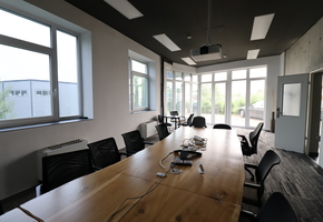 Pest county Dunakeszi industrial zone in a modern new office building 295sqm office area to let