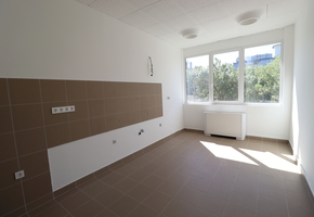 Budapest XIV. district Füredi street C class office building, office for rent