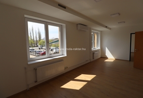 Budapest XIV. district Tatai street office block with extra parking possibility to let