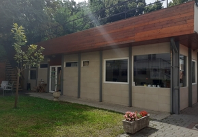 Budapest VI. district Bajza street 85sqm independent building for office or showroom to let