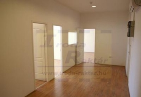 Budapest III. kerület Szentendrei út C kategóriás irodaház iroda kiadó