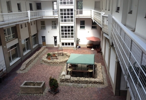 Budapest II. district Bécsi street Zsigmond udvar 97sqm large flat for office purpose to let