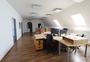 Budapest XIII. district Angyalföld 452sqm 3 storeyred office building for sale