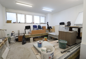 Budapest X. district Kőbánya 3 storeyed 1498sqm large building for sale